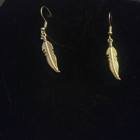 Handmade earrings. - Picture 1 of 1